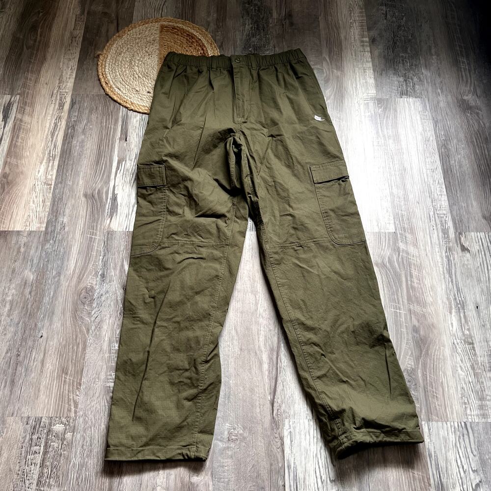 NIKE Club Woven Cargo Mens Pants